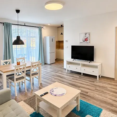 Komfortny Pri Centre S Parkovanim * Липтовски-Микулаш