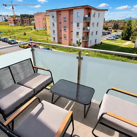 Komfortny Pri Centre S Parkovanim Апартаменты Липтовски-Микулаш